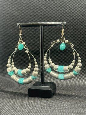 ✨ Boho Teardrop Dangle Earrings – Turquoise Color Beads & Silver Tone ✨